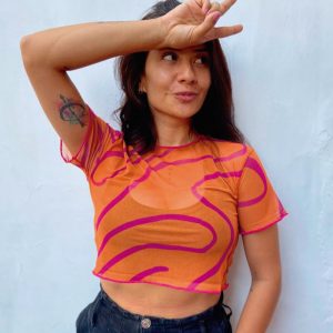 malla tipo crop top